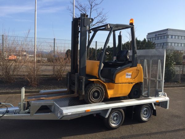 Baumaschinentransporter Gebremst Deyring Anhaenger Img 3385