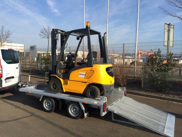 Baumaschinentransporter Gebremst Deyring Anhaenger Img 3381